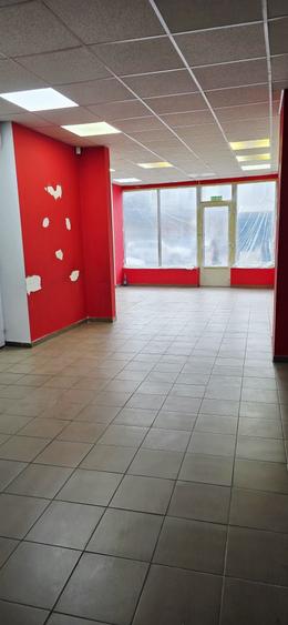Spațiu comercial, de 64 mp, în Central