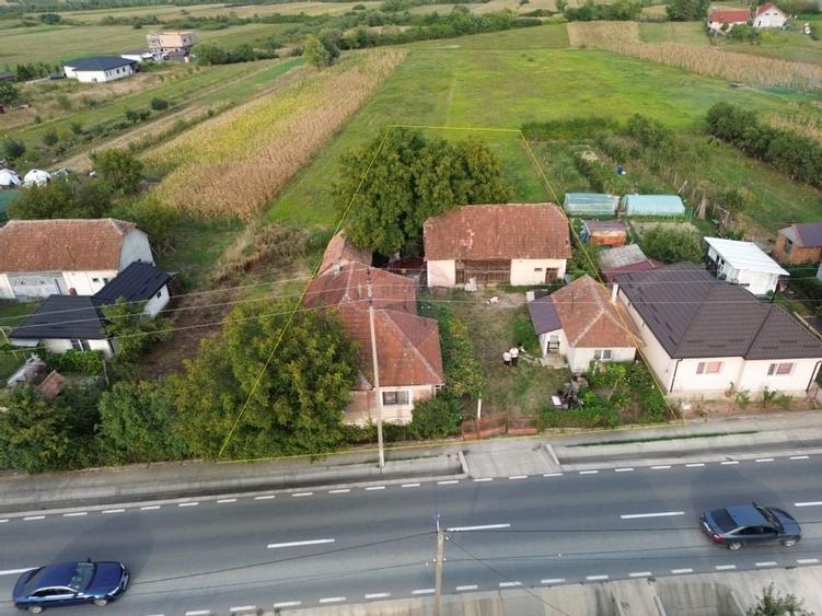 Casă de vânzare in Hideaga la drumul National - 9