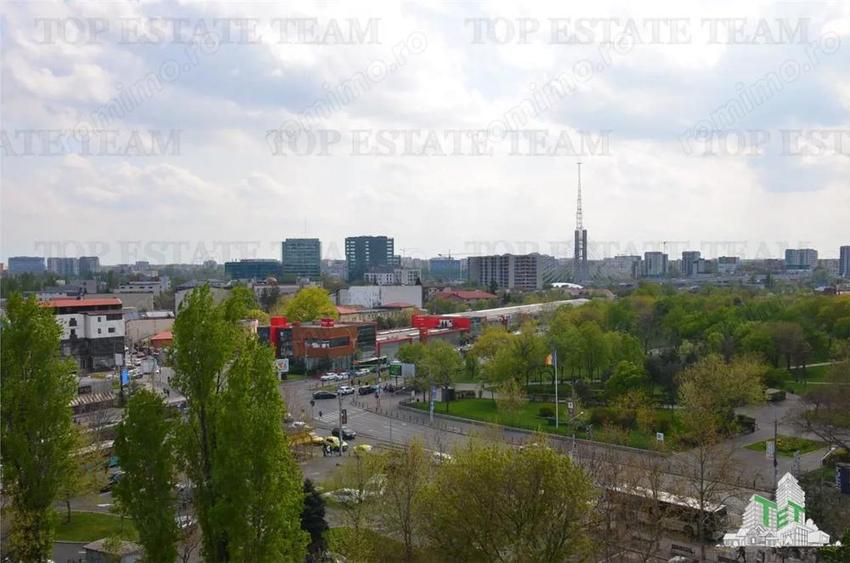 Apartament fabulos din 1984 cu 4 camere, 2 bai si 2 balcoane, etaj 8 10, la doar 50m de statia de m - 15