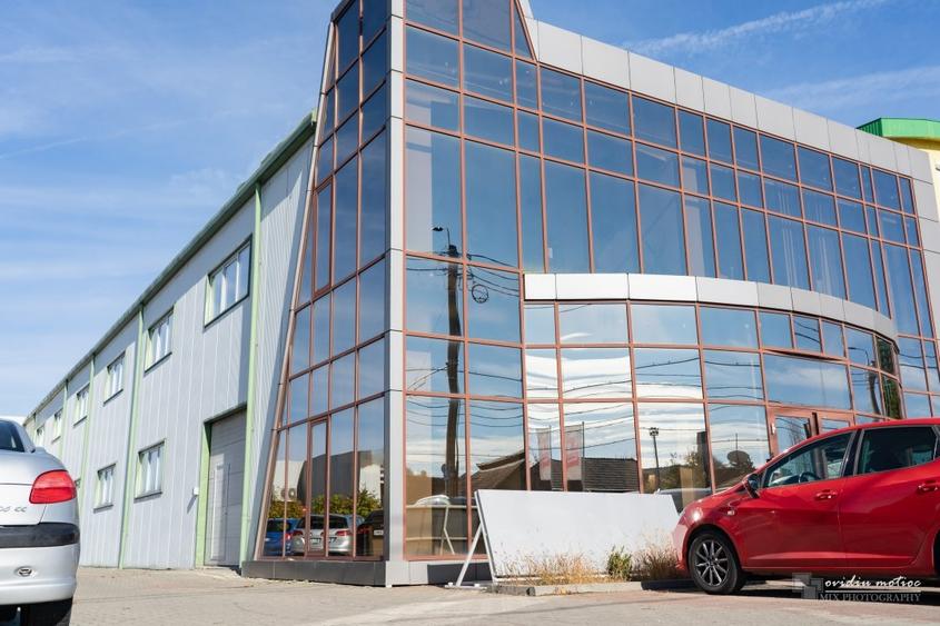 Spatiu comercial la strada - 2