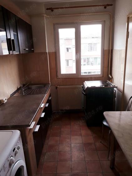 Vand apartament 2 camere - 1
