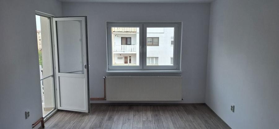 Apartament de vinzare reinnoit complet - 5