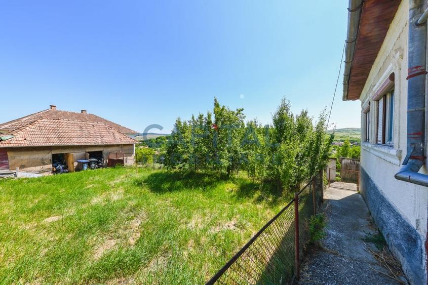 Casa de vanzare in comuna Sic - 3