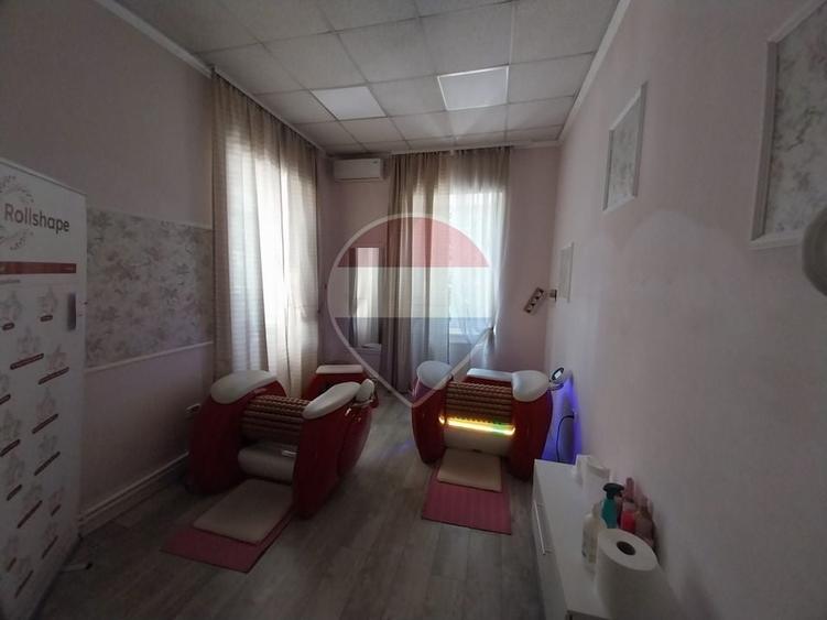 Casă individuală cu 4 camere cu Teren 1302 Mp în Ultracentral