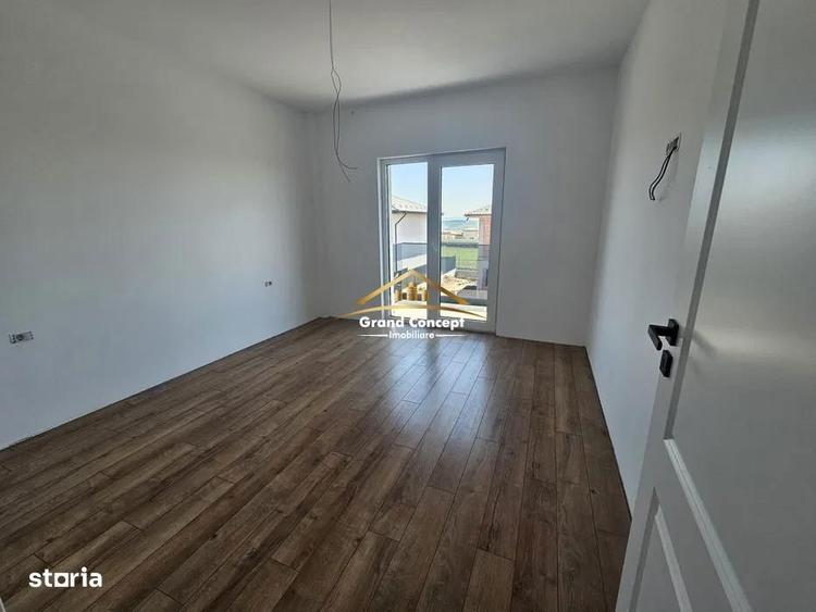 Casa, 4 camere cu Garaj, 164 mp, Valea Lupului , 320.000 Euro 11501 - 10