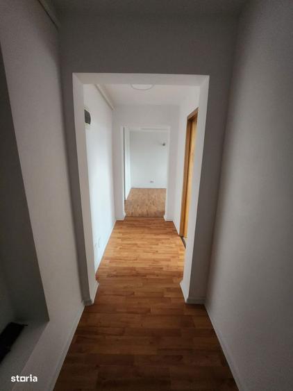 Ultracentral 3 camere decomandat Comision % - 9