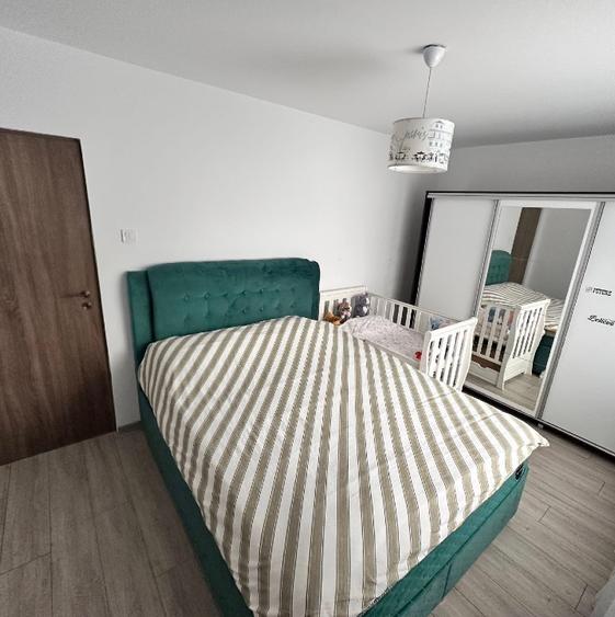 Apartament 3 camere semidecomandat - 1