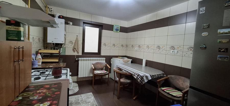 Ovidiu-Vila  cu vedere la Lacul Siutghiol........... - 8