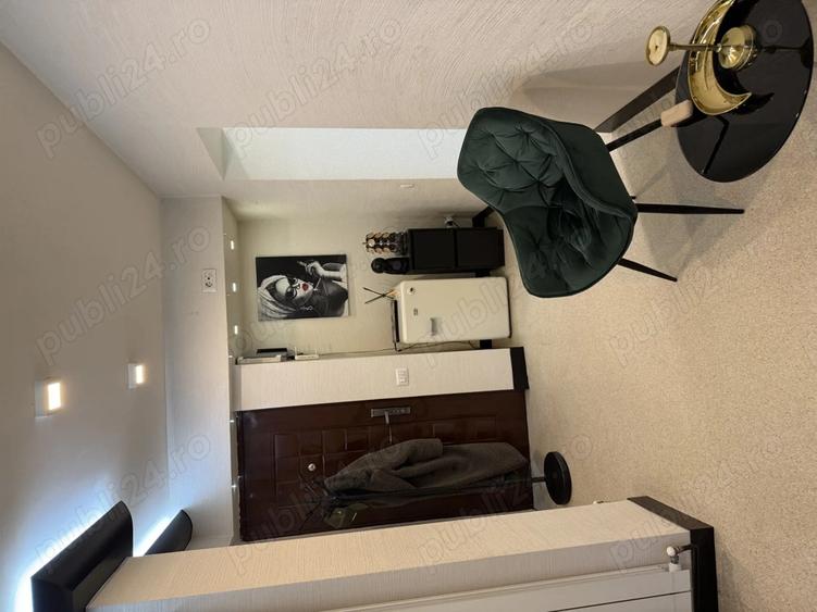 Salon infrumusetare -locatie centrala - 9