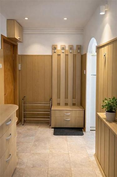 Apartament 2 camere, etaj1, Garii,Basov - 3