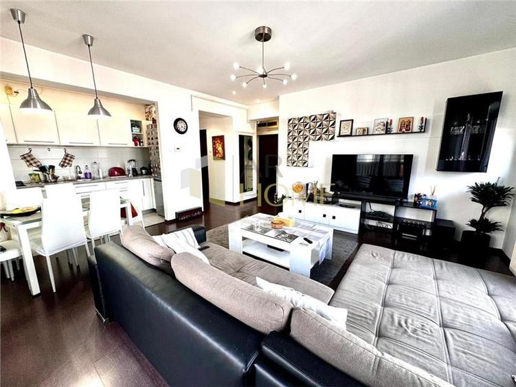 Vanzare penthouse 4 camere, 3 bai, in Ploiesti, zona Albert Evocasa - 1