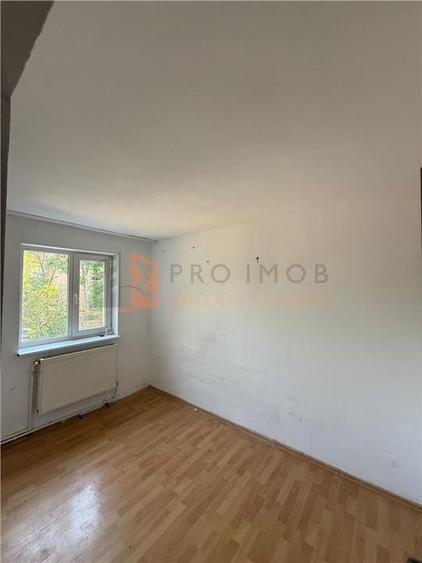 Apartament 3 camere cf 2  semidecomandat zona Micro 14 - 4