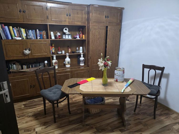 Casa de vanzare, renovata, mobilata ,si 500 mp teren - 5