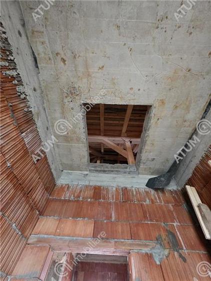 Casa cu 4 camere pe un singur nivel teren 500mp de vanzare Selimbar - 12