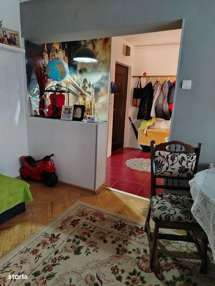 cv 164 D.Cantemir , apartament 2 camere semidecomandat - 1