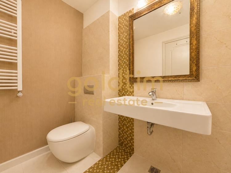 Apartament cu 3 camere semidecomandat, mobilat în Băneasa