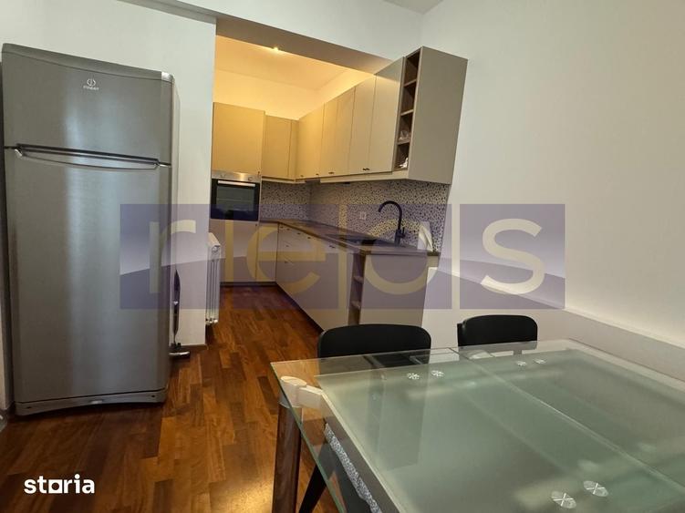 Apartament cu 3 camere decomandat în Herăstrău