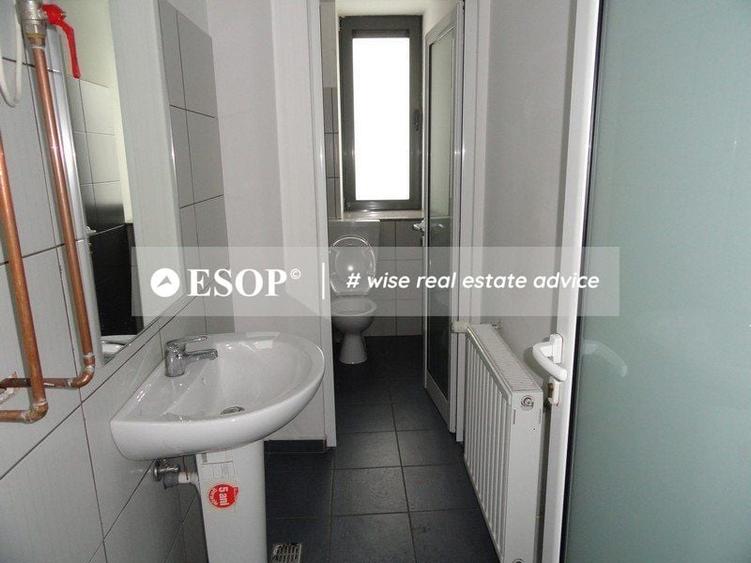 Birou, de 7,238 mp, în Militari