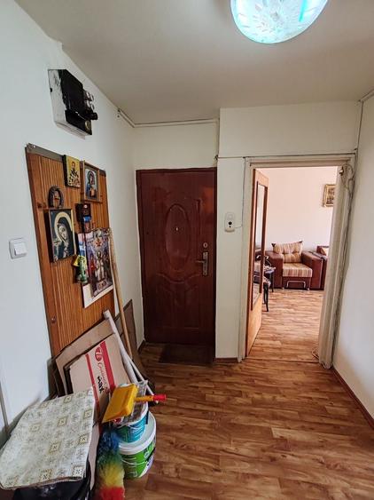 Apartament cu 3 camere decomandat în Camil Ressu