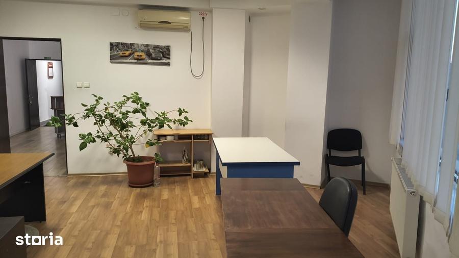 Spațiu comercial, de 90 mp, în Mărășești