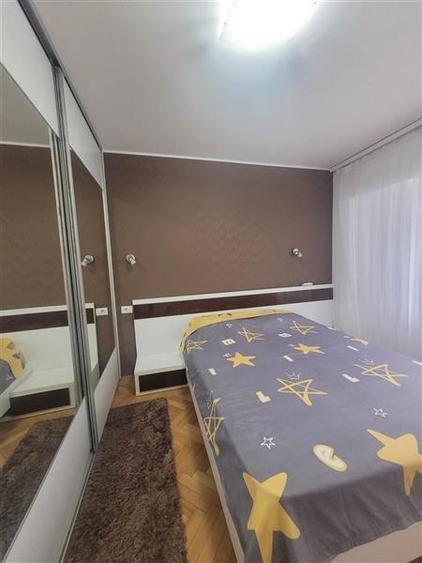 Apartament cu 3 camere decomandat, mobilat în Faleza Nord