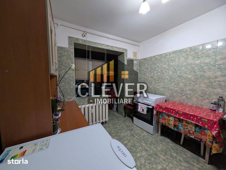 Apartament cu 2 camere decomandat în Titan — fotografia 1