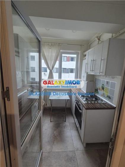 Garsoniera mobilata si  utilata in Militari Residence 300 euro - 6
