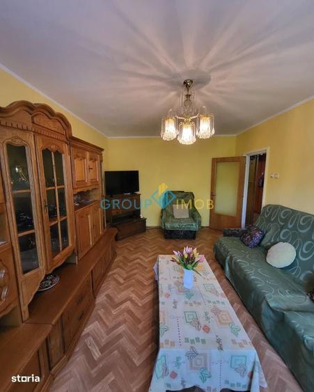 Apartament cu 3 camere decomandat în Alexandru cel Bun