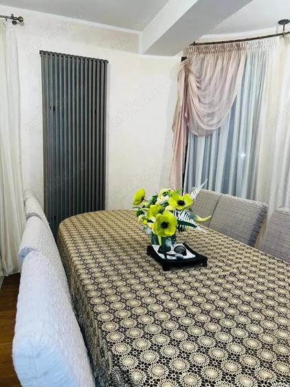 Casă cu 4 camere cu Teren 530 Mp în Central