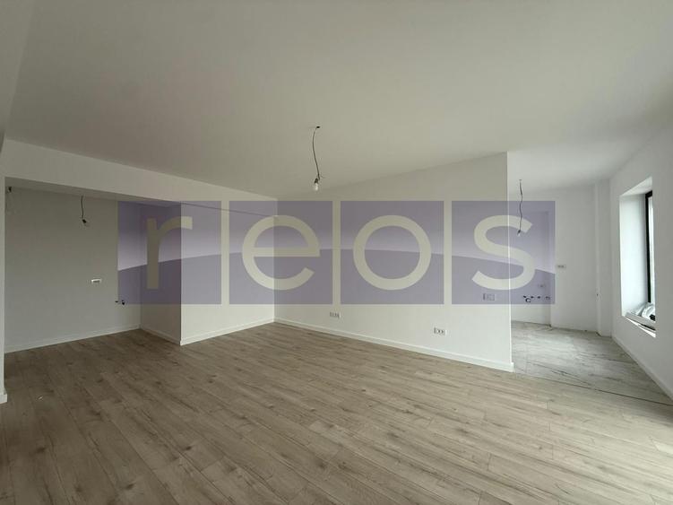 Apartament cu 2 camere semidecomandat în Sisești