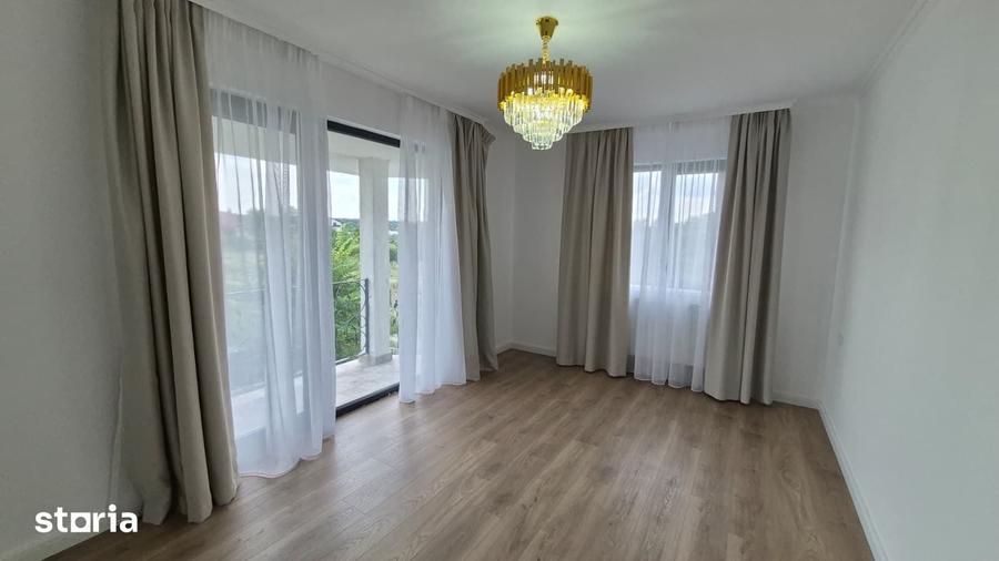 Casă cu 4 camere cu Teren 360 Mp în Snagov