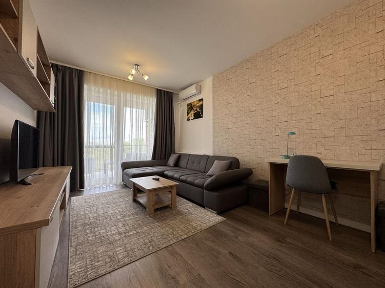 Inchiriez apt. 2 camere, 450 - 5