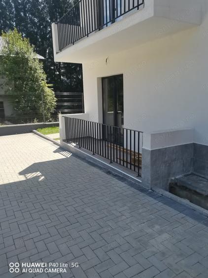 Apartament cu 2 camere decomandat în Bușteni