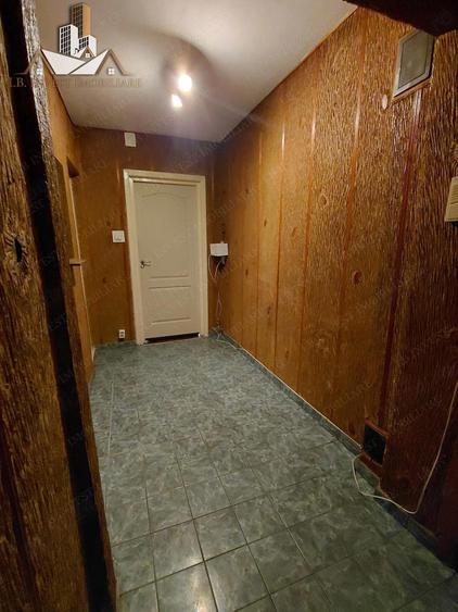 Apartament cu 2 camere semidecomandat 300 - 4