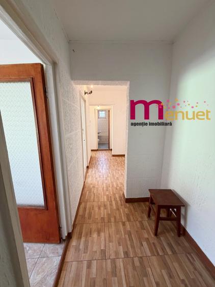 Apartament 3 camere,zona Piata Noua,etaj 1 - 8