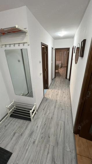 Inchiriez apartament cu 3 camere, situat in zona Militari Lujerului - 4