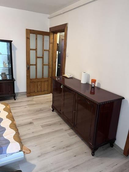 Vand garsoniera conf 1 - 4