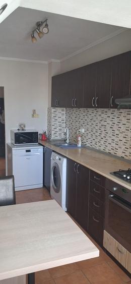 Inchiriez ap. 3 camere Sesul de Sus Floresti - 5