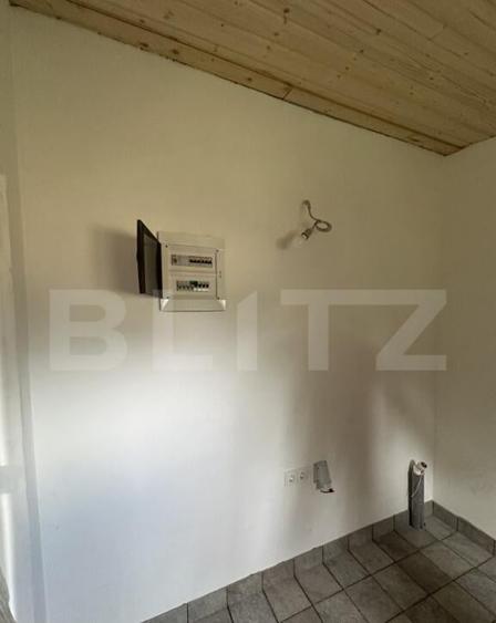 Casa in Lazuri, plan parter, 112 mp, 450 mp teren - 12
