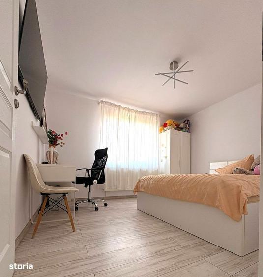 Casa moderna 198 mp, mobilata, panouri solare, teren 490 mp Carcea - 1