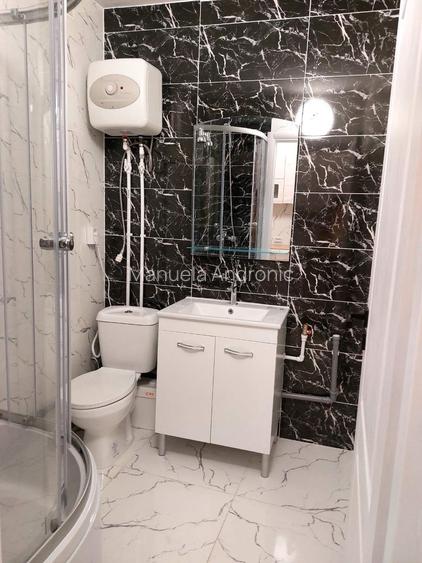 Cameră de cămin,zona Bularga,etaj 1,baie proprie Cameră de cămin,zona Bularga,etaj 1,baie proprie