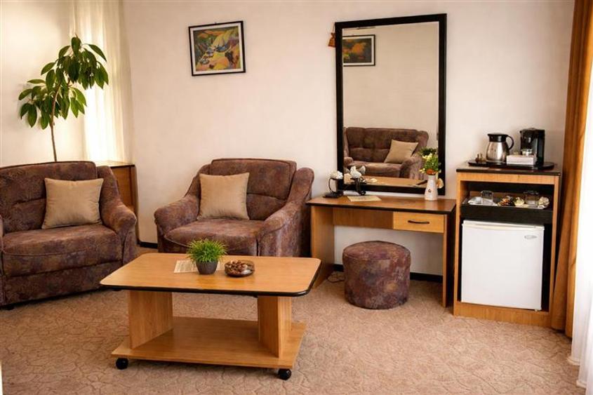 In inima Statiunii Poiana Brasov, Investment Class, - 5