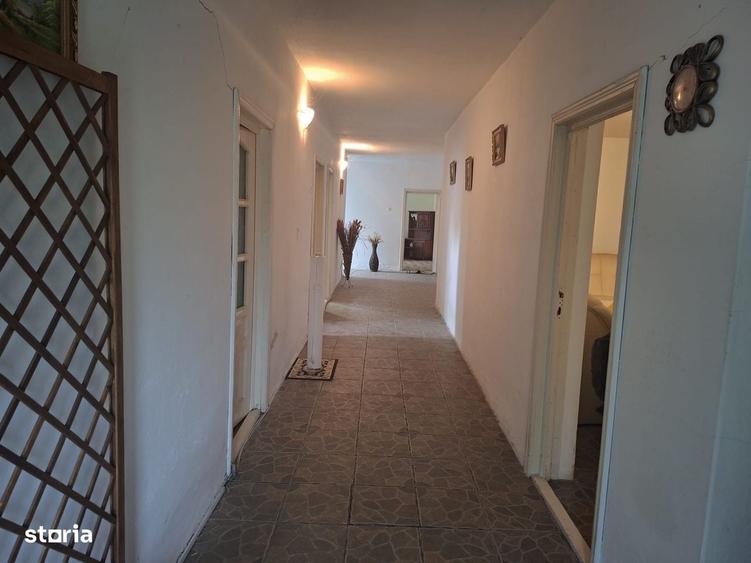 Casă cu 4 camere în Bucov