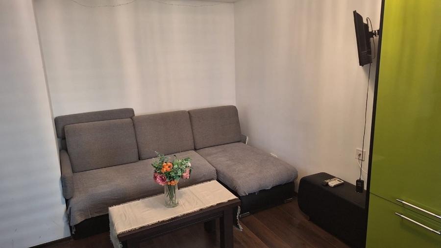 INCHIRIEZ APARTAMENT PERFECT PENTRU O FAMILIE - 1