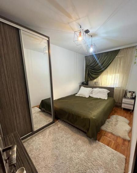 Apartament 2 camere, insula 1 mai, etaj 4 - 12