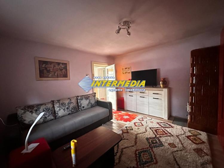 Casa 2 camere cu 920 mp teren Alba Iulia Zona HCC la asfalt toate utilitatiile - 5
