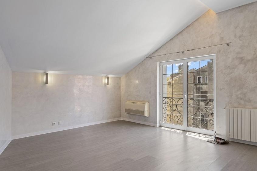 Vila de inchiriat cu 13 camere langa Bulevardul Lascăr Catargiu - 28