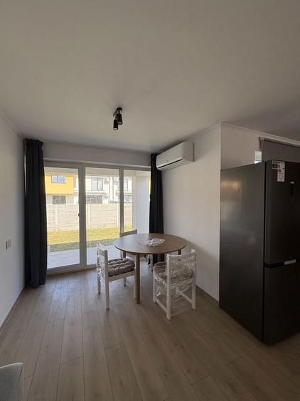 Inchiez casa in cartierul Viena Oradea - 3