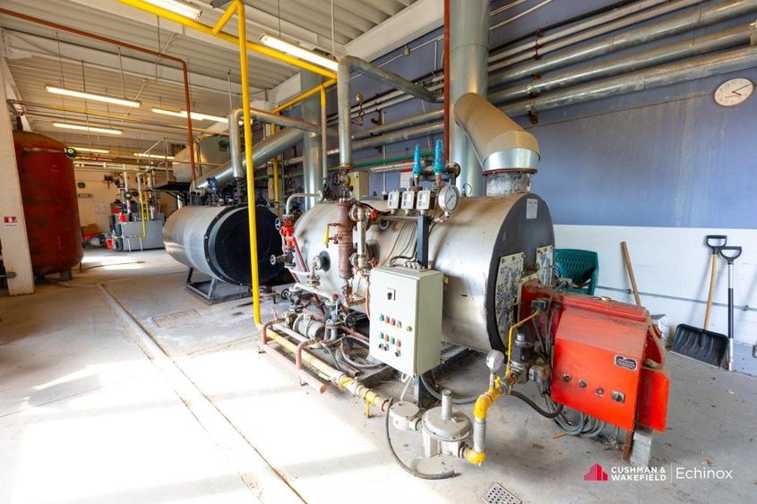 Timișoara - Depozit și birouri de vânzare - 13