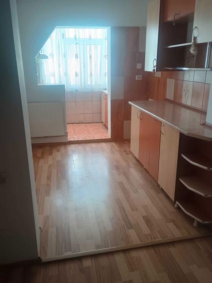 Apartament de vanzare - 7